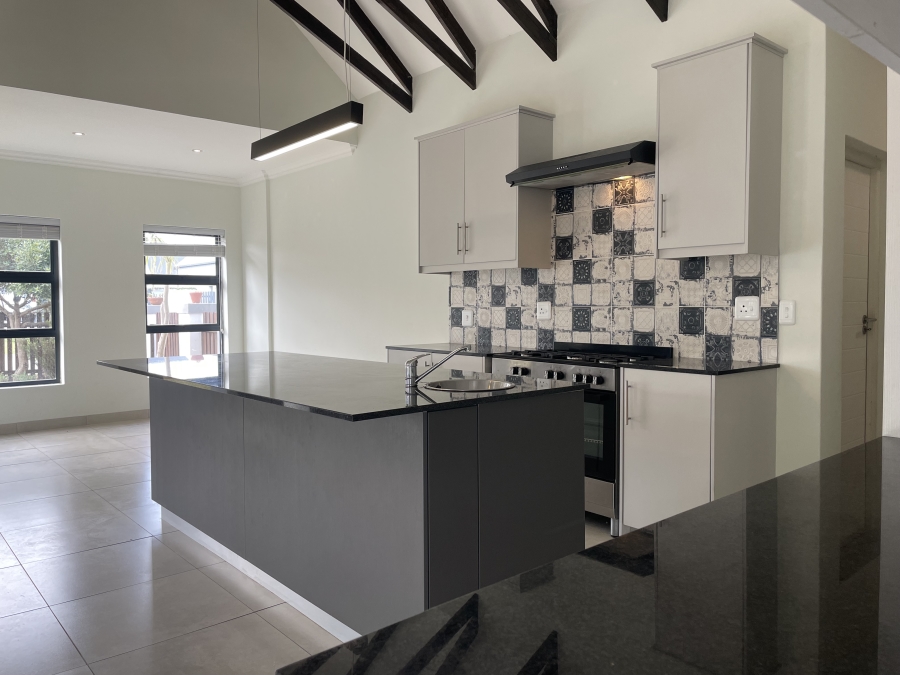 3 Bedroom Property for Sale in Blue Mountain Village Western Cape